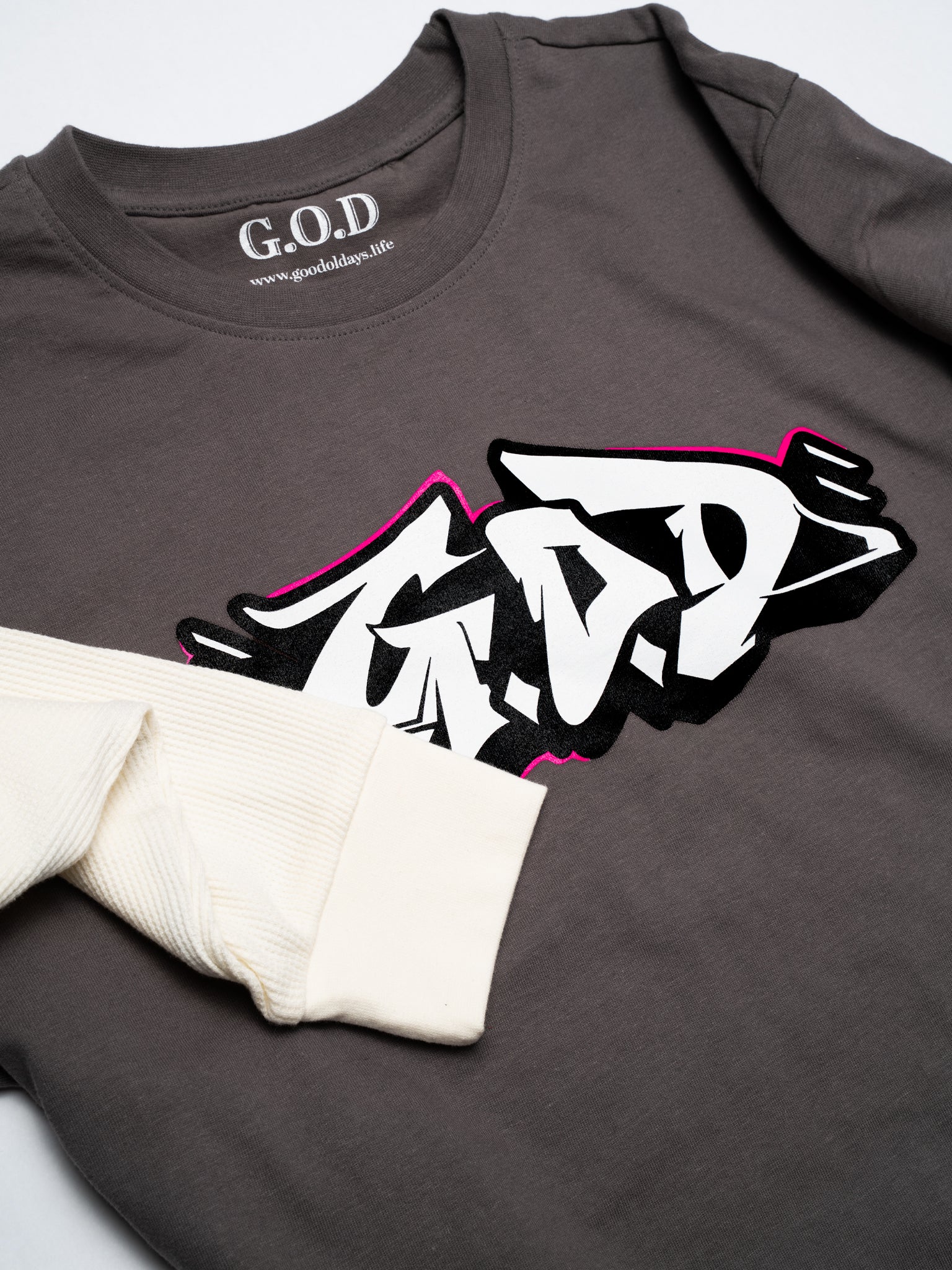 G.O.D Masterpiece L/S Tee Grey